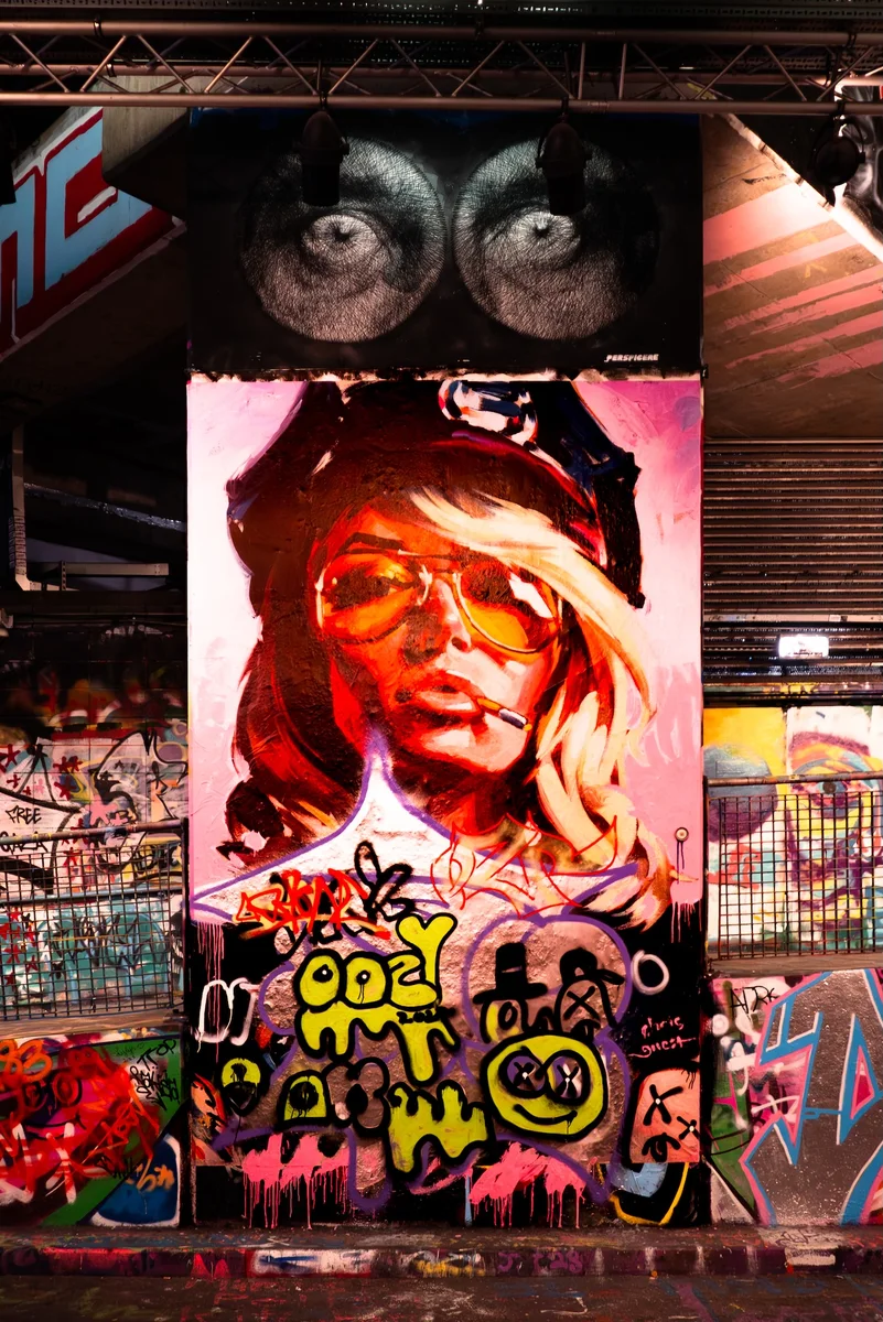 Photograph “FEMALE COP”, London, England (October 2023).