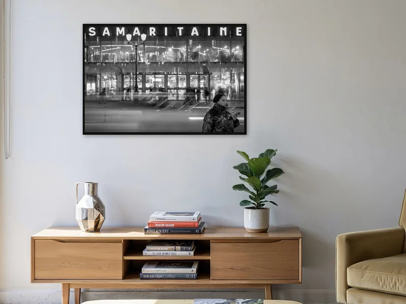 SAMARITAINE — gallery print in situ.
