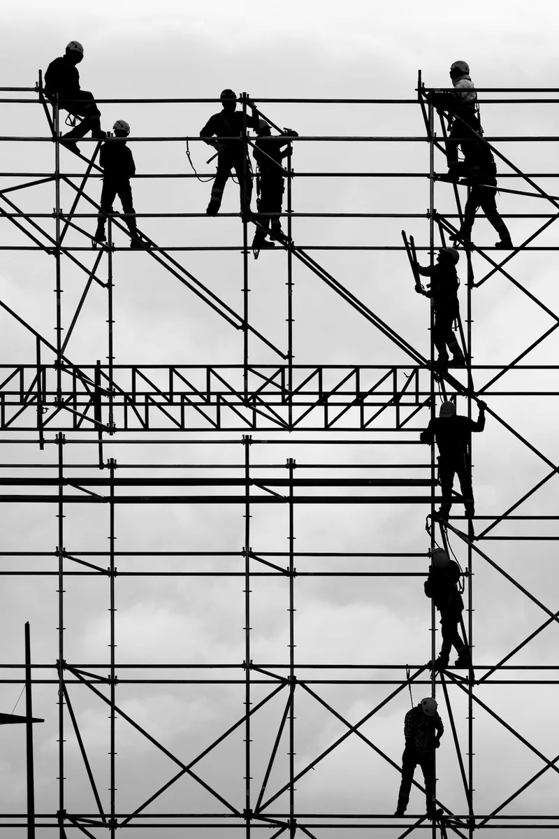 Photograph “WORKERS MIKADO”, Lisbon, Portugal (December 2023).