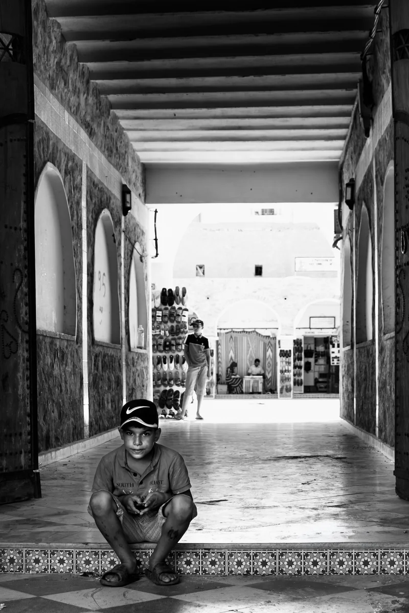 Photograph “THE TATAOUINE KID”, Tataouine, Tunisia (August 2023).