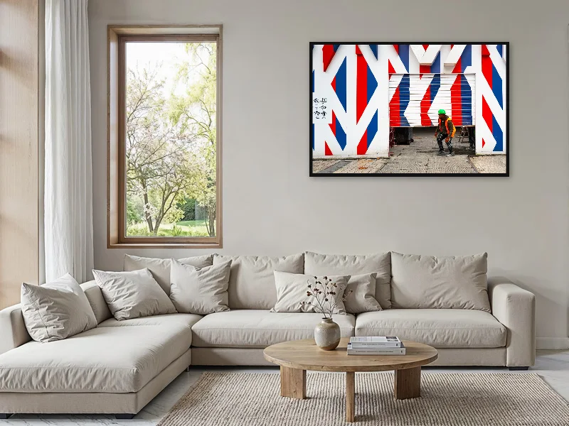 LA FRENCH TOUCH — monumental print in situ.
