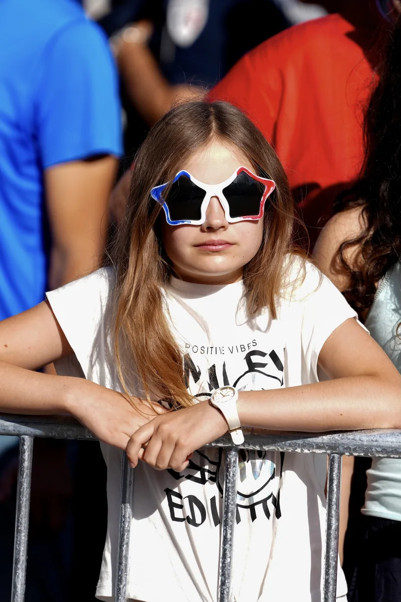 Photograph “FRENCH EYES”, Meudon, France (August 2024).