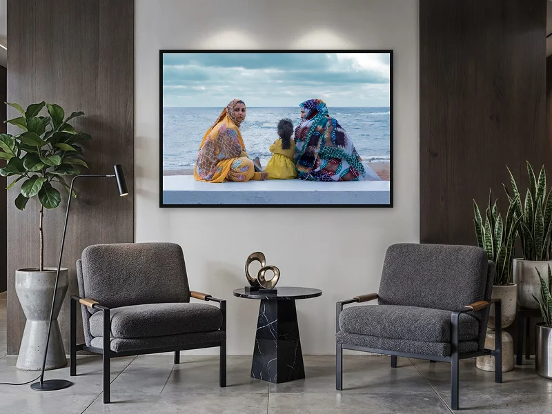 HORIZONS — monumental print in situ.