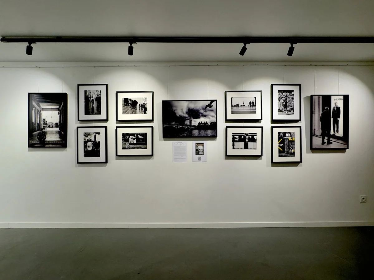 Illustration de l’exposition « Capsules @ Kiff & Marais ».